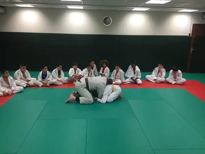 AGSD COMBAT — MMA à Delaunay - Belleville - Semard, Saint-Denis