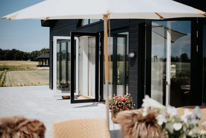 Unique by Nature og Yoga i Balance — Yoga i Rødovre, København