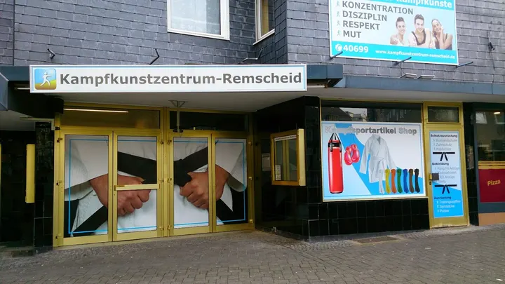 Kinder turnen in Remscheid — Kampfsport in Gemarkung Remscheid, Remscheid