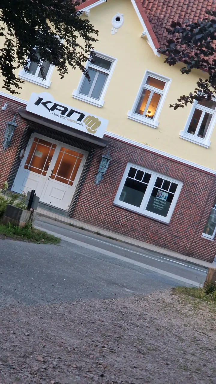 Kampfsportakademie Nord UG — Kampfsport in Plumühlen, Seevetal-Beckedorf