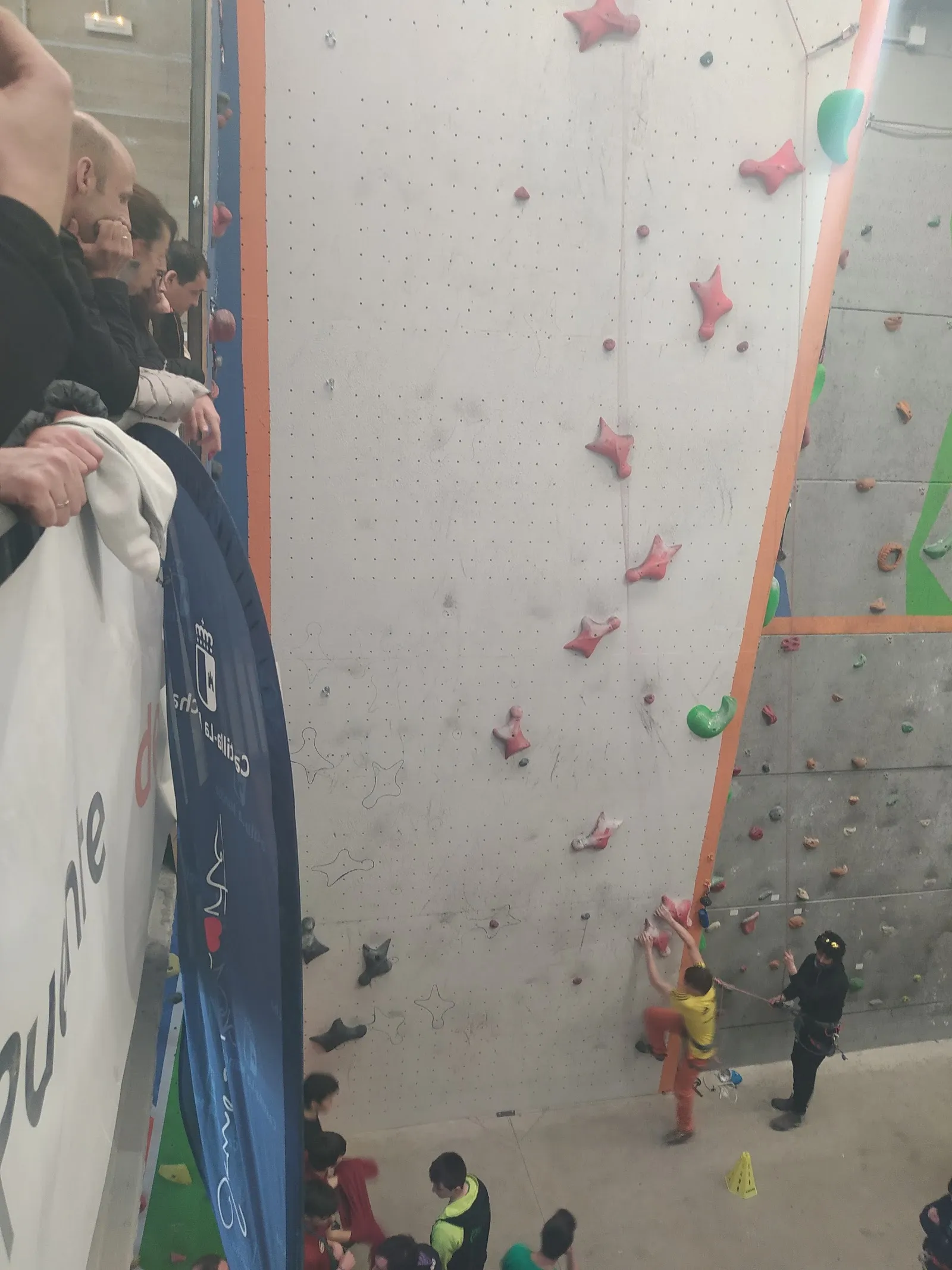 Rocódromo Puente de Roca S. L. — escalada-studio en Santa María de Benquerencia, Toledo — 3