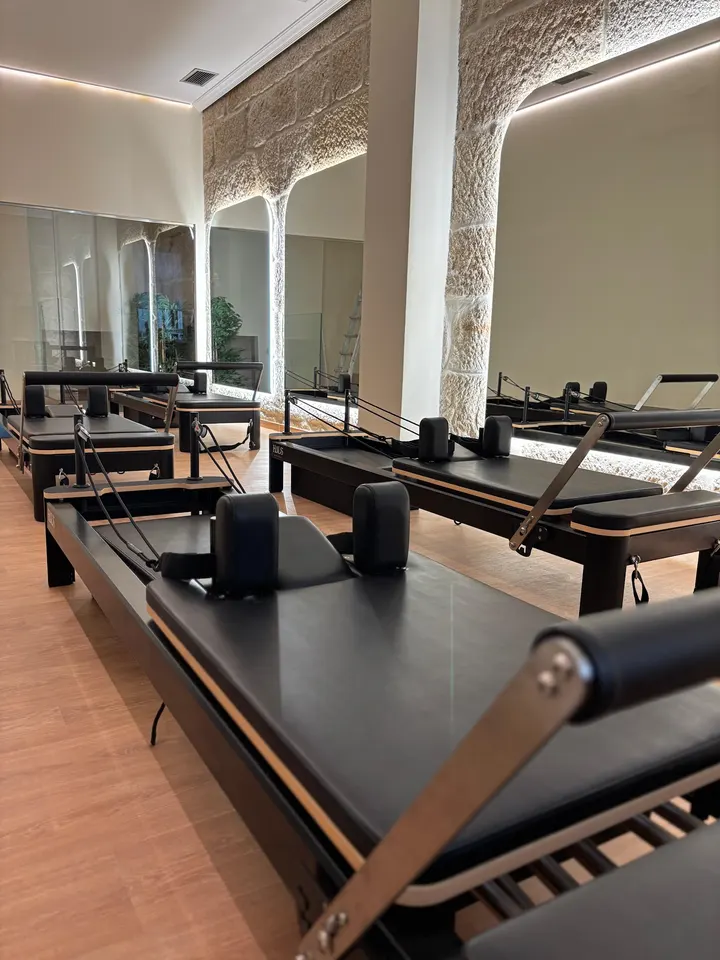 Haus Barre | Barre & Pilates Reformer & Fuerza en Vigo — Pilates en O Berbés, Vigo