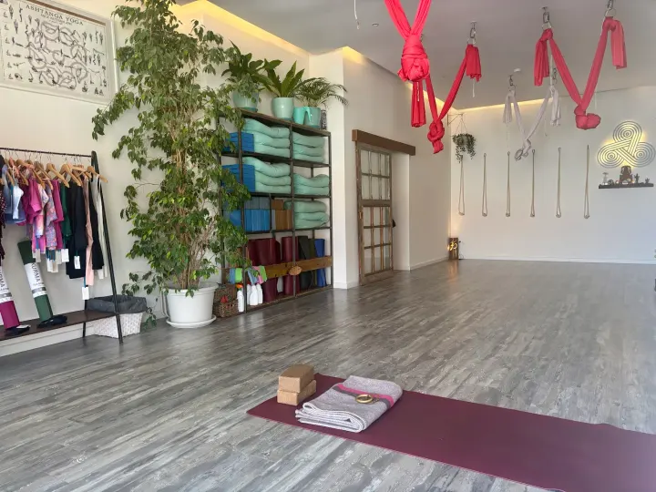 ericeira yoga studio — Yoga em Ericeira