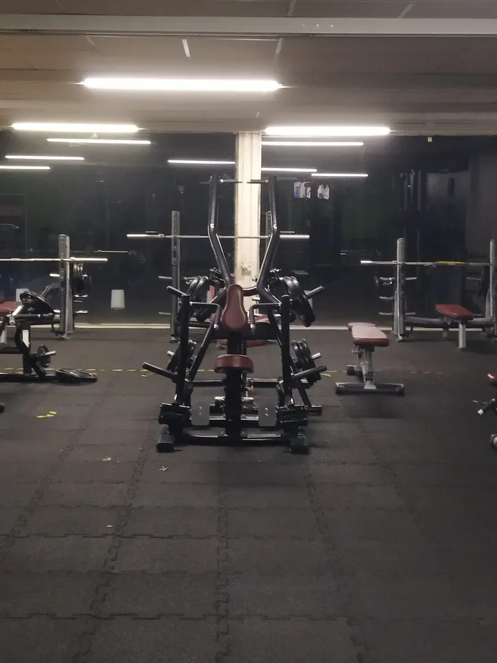 Arenae Fitness Club — salle de fitness-studio à Saint-Jean-d'Illac, Bordeaux — 3