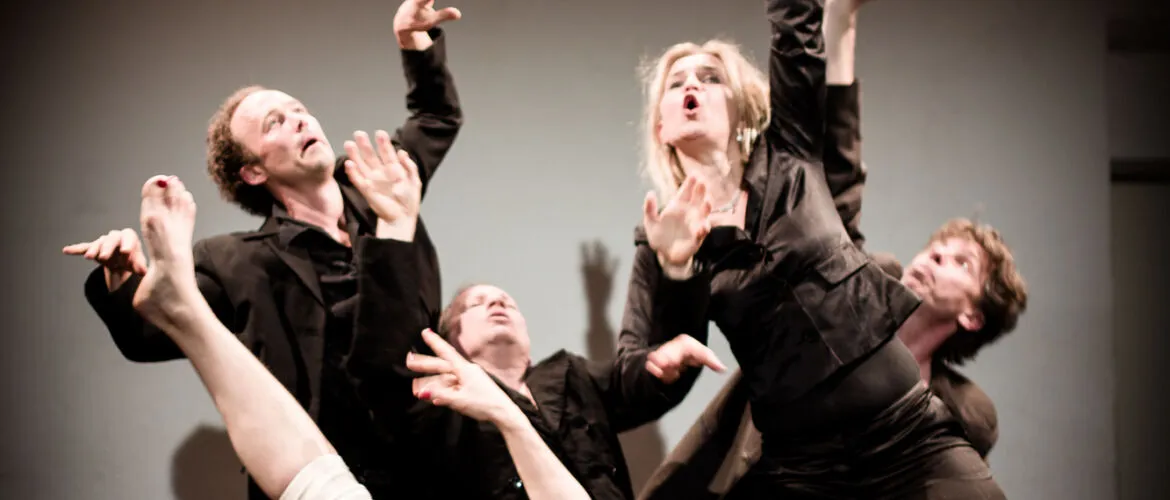 Springer-König Barbara Tanztherapeutin — tanz-studio in München — 6