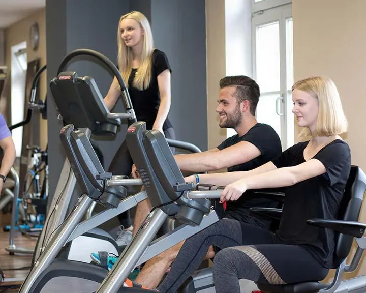 Positiv Fitness Kösching GmbH — fitnessstudio in Kösching — 5
