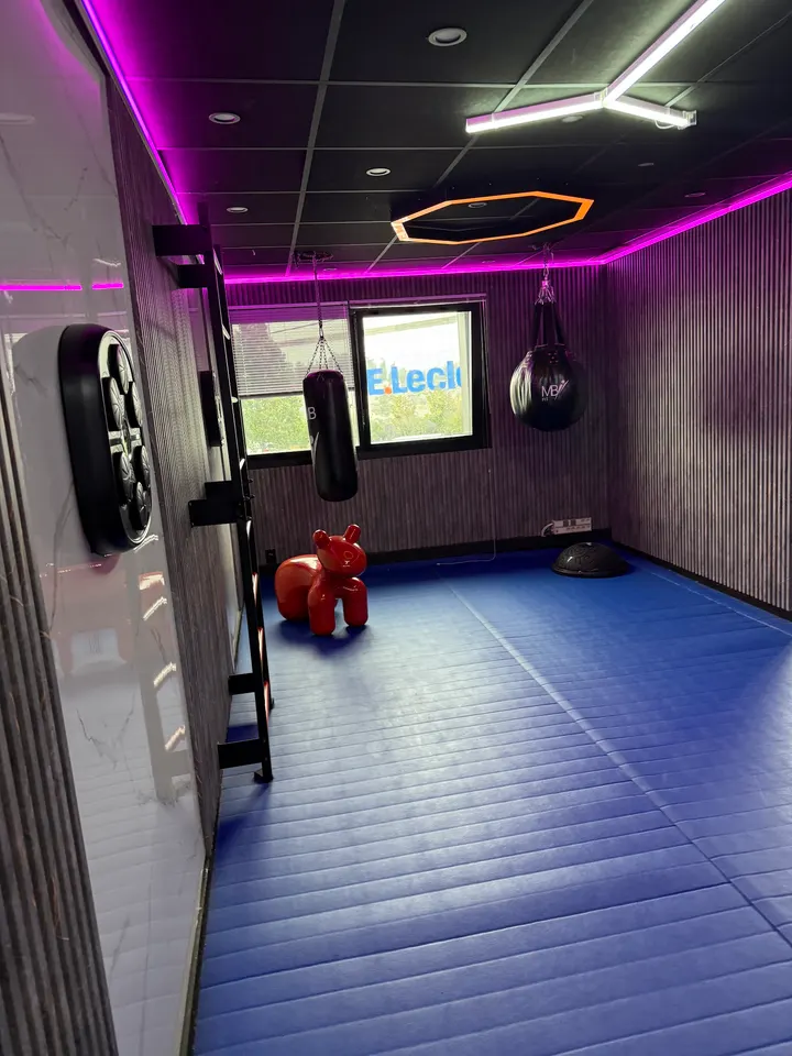 Physic Form Kergaradec — Boxe à L'Hermitage, Brest