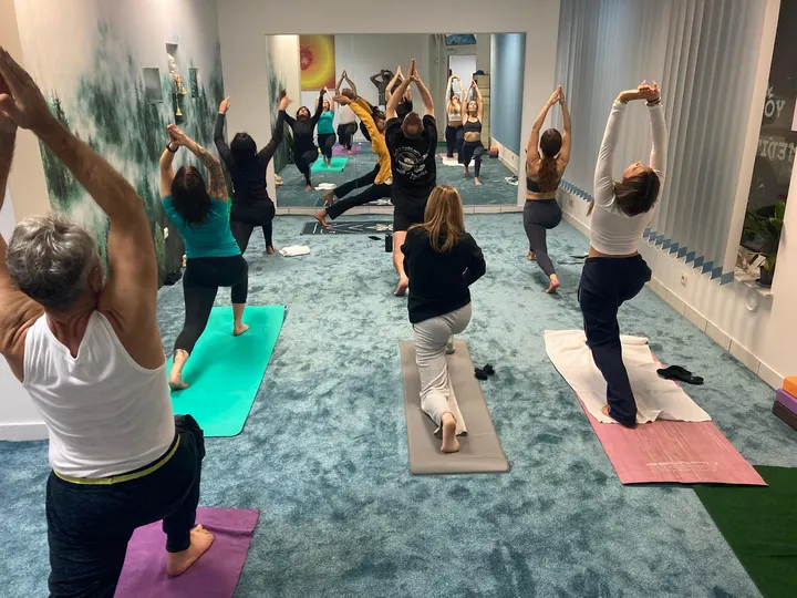 Akarshan Yoga, Meditation und Ayurveda Massage — yoga-studio in Obertshausen, Frankfurt am Main — 2