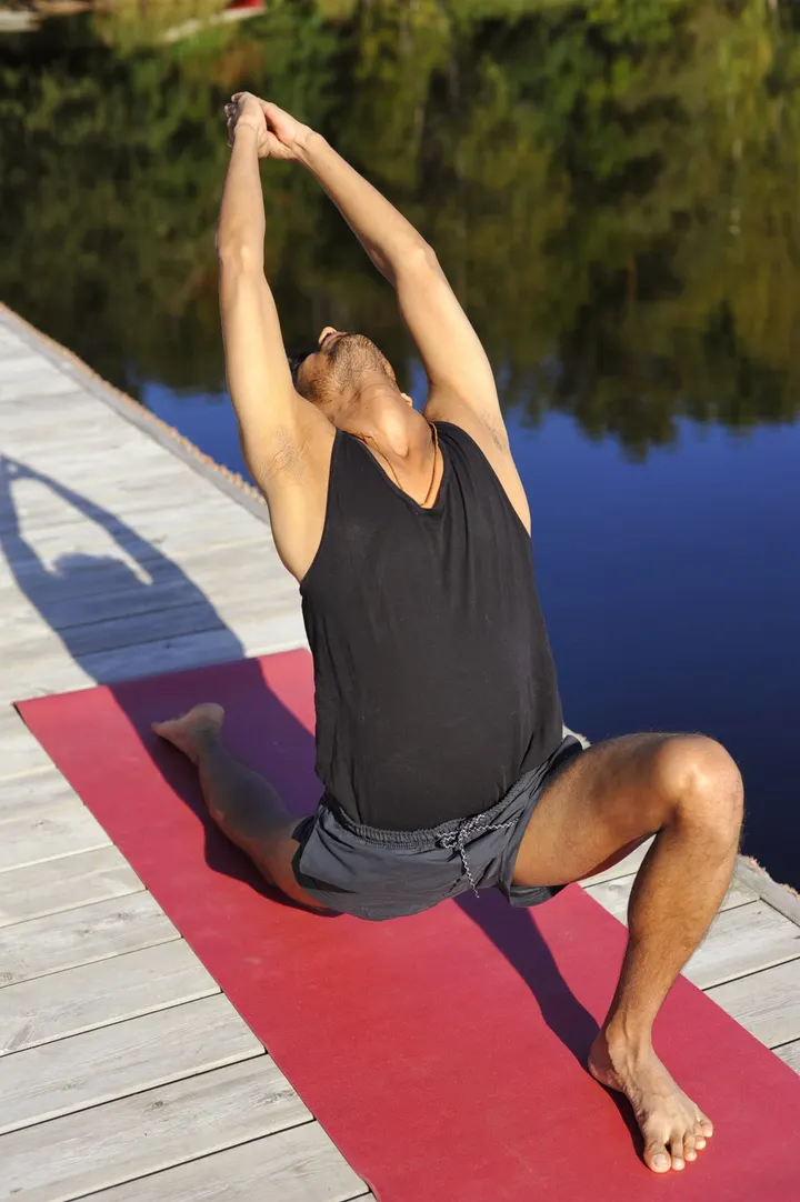 Akarshan Yoga, Meditation und Ayurveda Massage — yoga-studio in Frankfurt am Main — 3