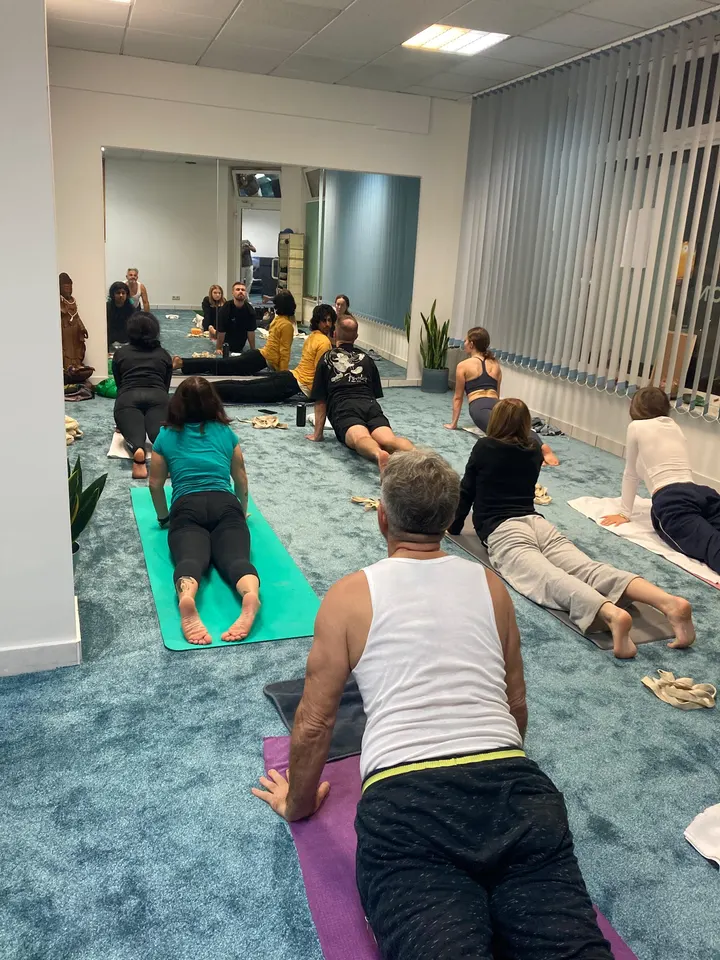 Akarshan Yoga, Meditation und Ayurveda Massage — Yoga in Obertshausen