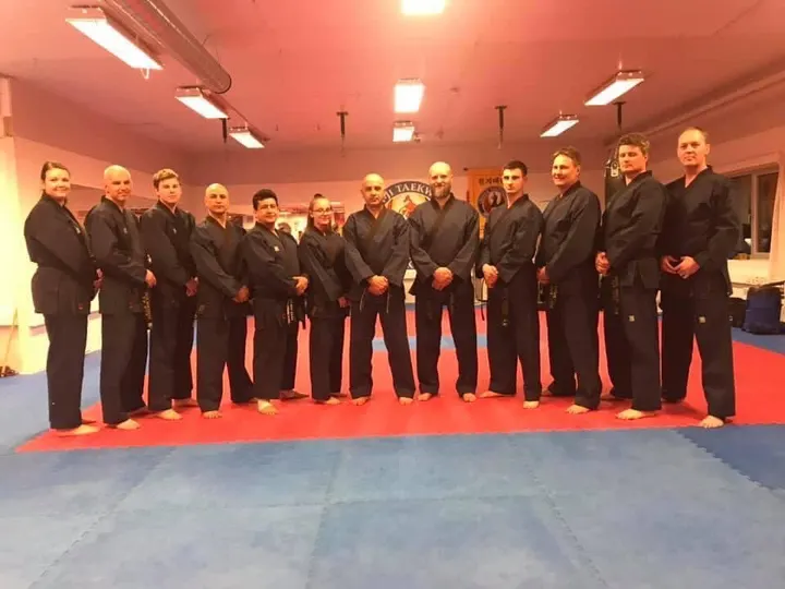Chon-Ji Taekwondo — kampsport-studio i Lo, Hokksund — 2