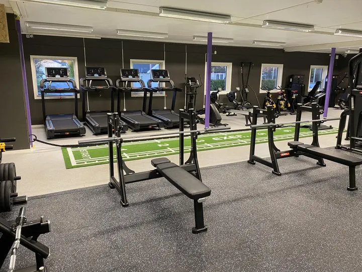 Fitnesspoint — fitness studio-studio i Fuglset, Løten