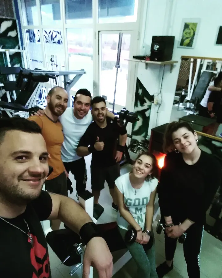 Power Gym Asd Marsicovetere — Palestre a Villa D'agri