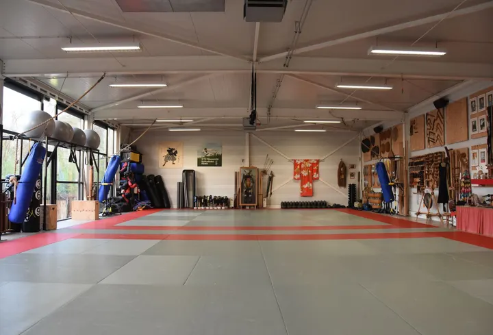 Sportschool S. van den Nieuwendijk — Sportschool in Zaandam
