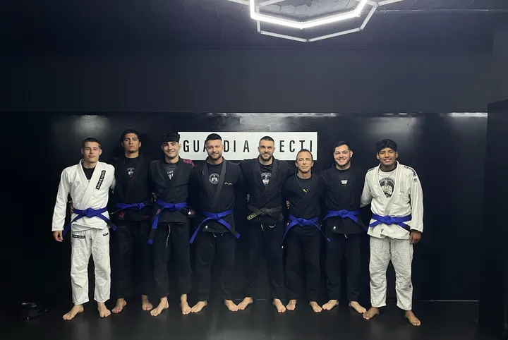 Gimnasio Guardia Electi Jiu Jitsu — artes marciales-studio en El Campello — 3