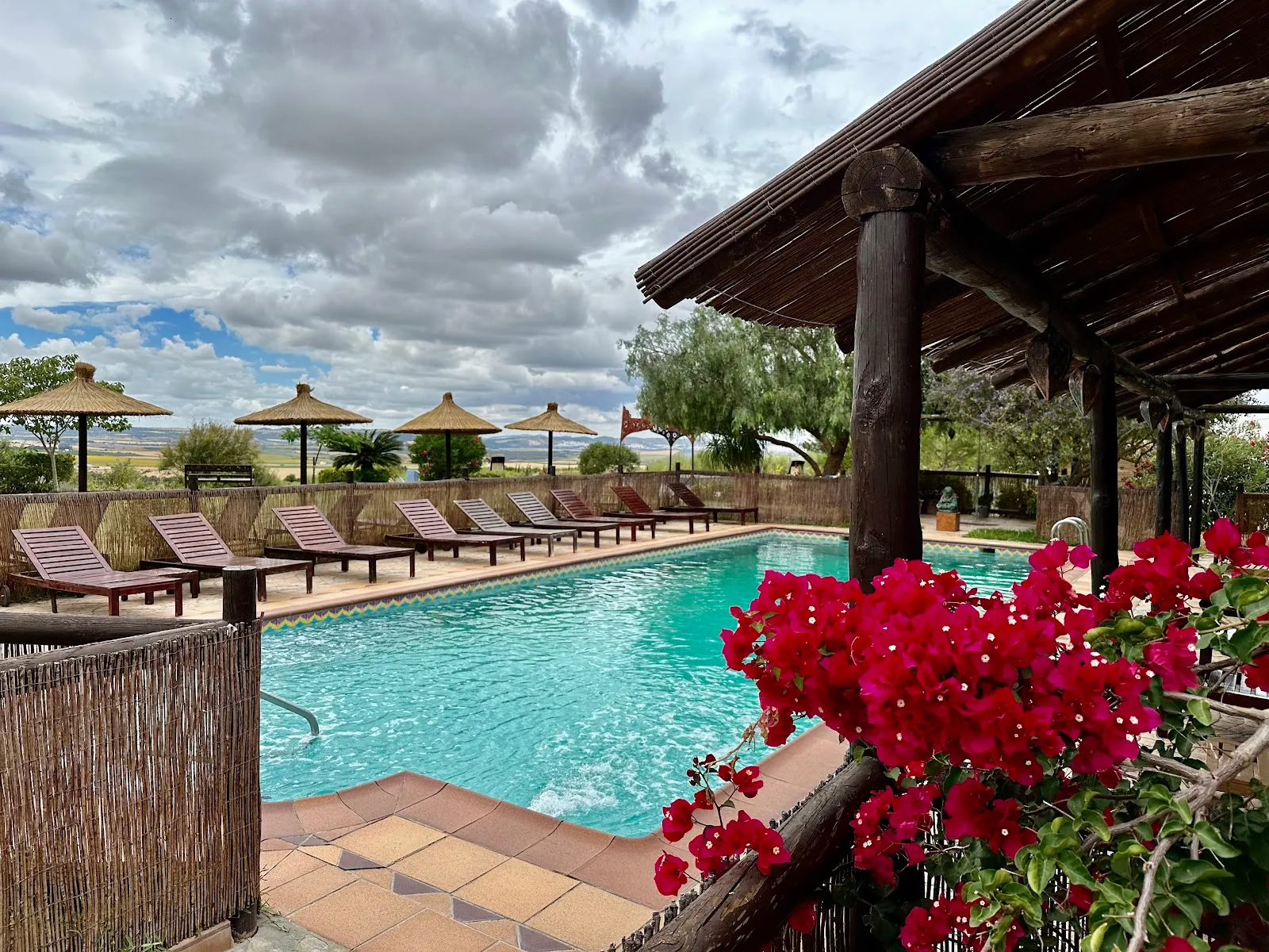 Suryalila Retreat Centre — yoga-studio en Villamartin — 4