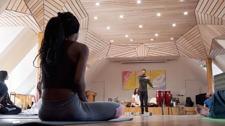 Verkörperte Achtsamkeit — meditation-studio in Dobbenviertel, Oldenburg — 2