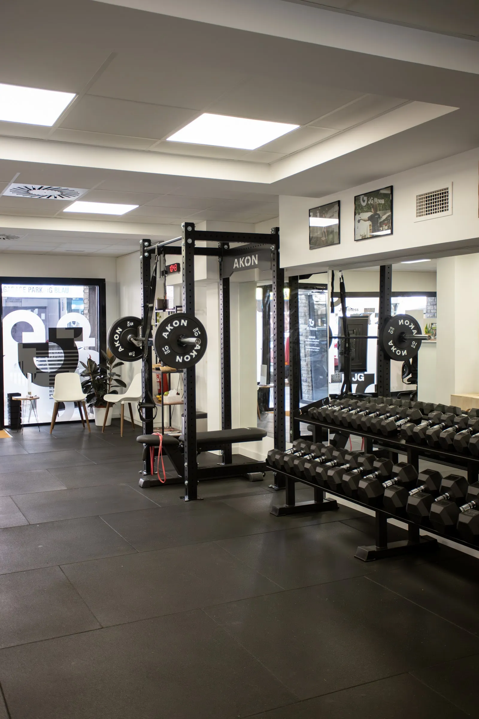 JG fitness Còrsega | Entrenador personal & Electroestimulación | Barcelona — electroestimulación-studio en l'Eixample, Barcelona — 2