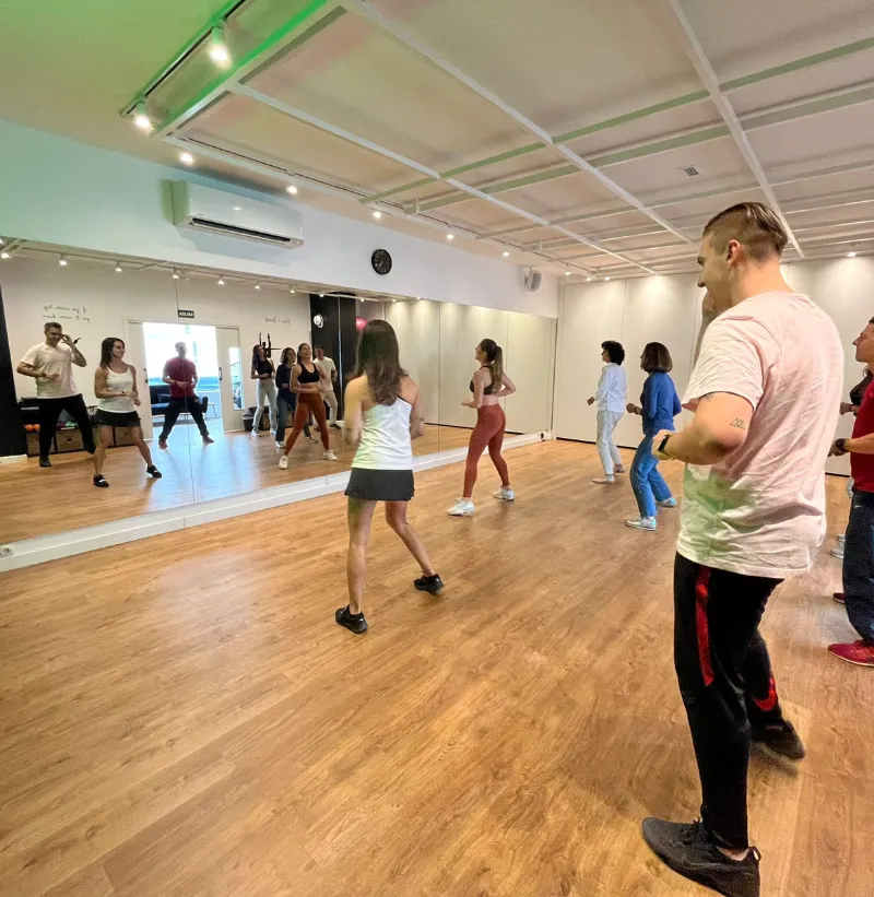 Attitude Dance Studio — dans-studio i Hortaleza, Madrid — bild 2