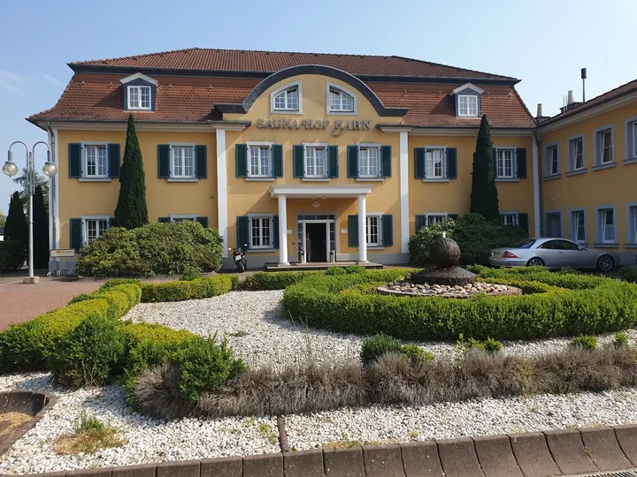 Wellness Hof Hahn — Recovery in Kerpen, Köln