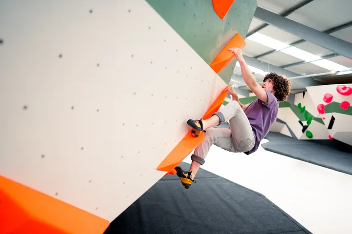 Boulder Neoliet Tilburg — Klimmen in Moerenburg, Tilburg
