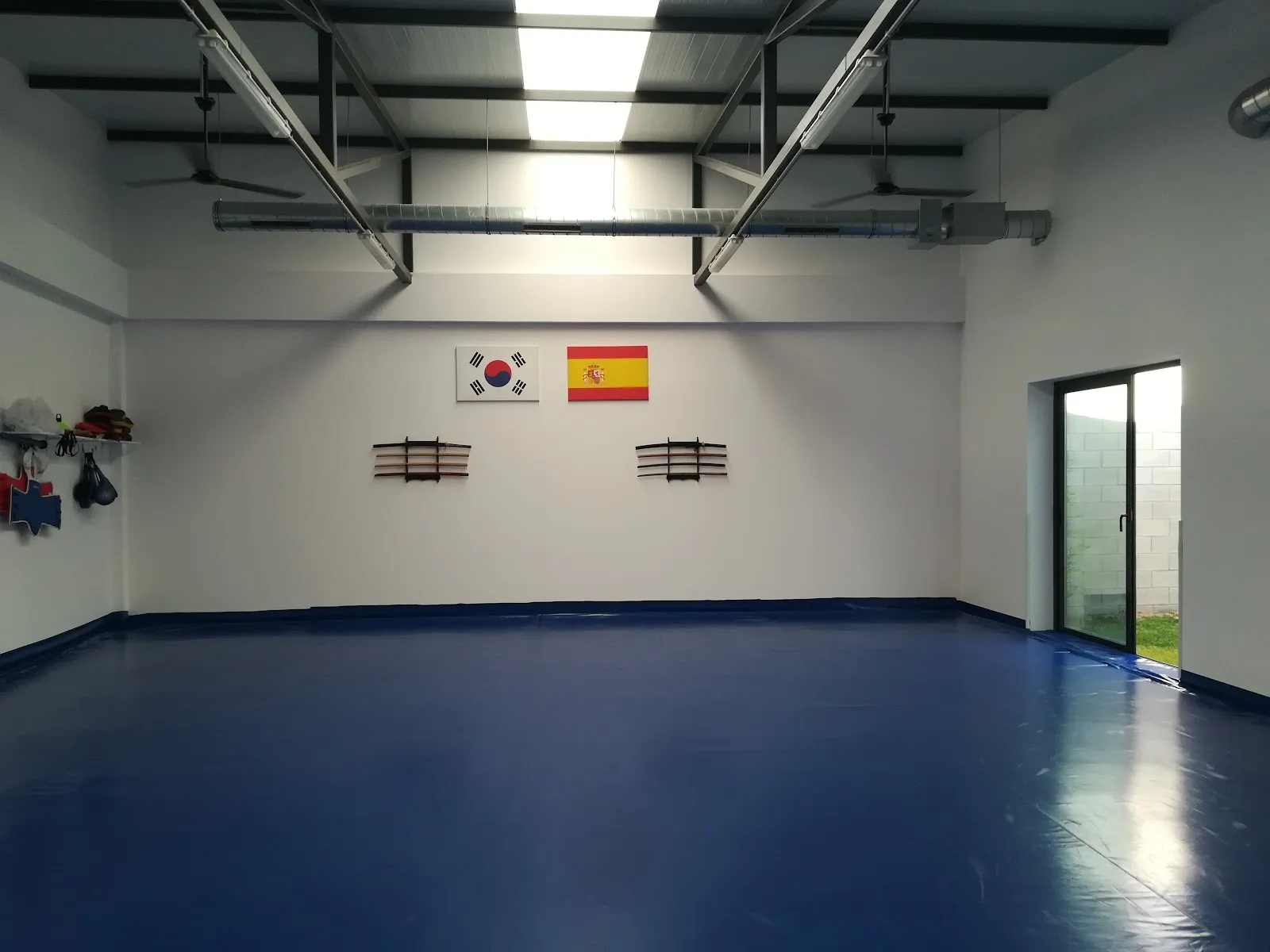 Mugung Doyang — artes marciales-studio en Lebrija — 2