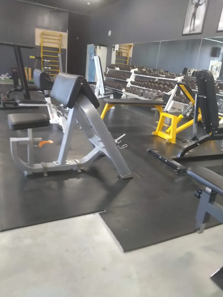 SporttiMekka — Fitnessstudio – Kantola, Hämeenlinna