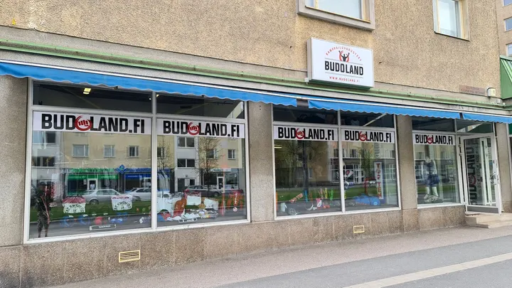 MMA Team 300 — kamppailulajit-studio – Kyttälä, Tampere — 3