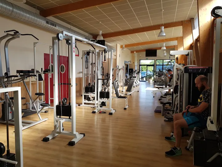 Oasisport — salle de fitness-studio à L'Étoile, Pouzauges — 2
