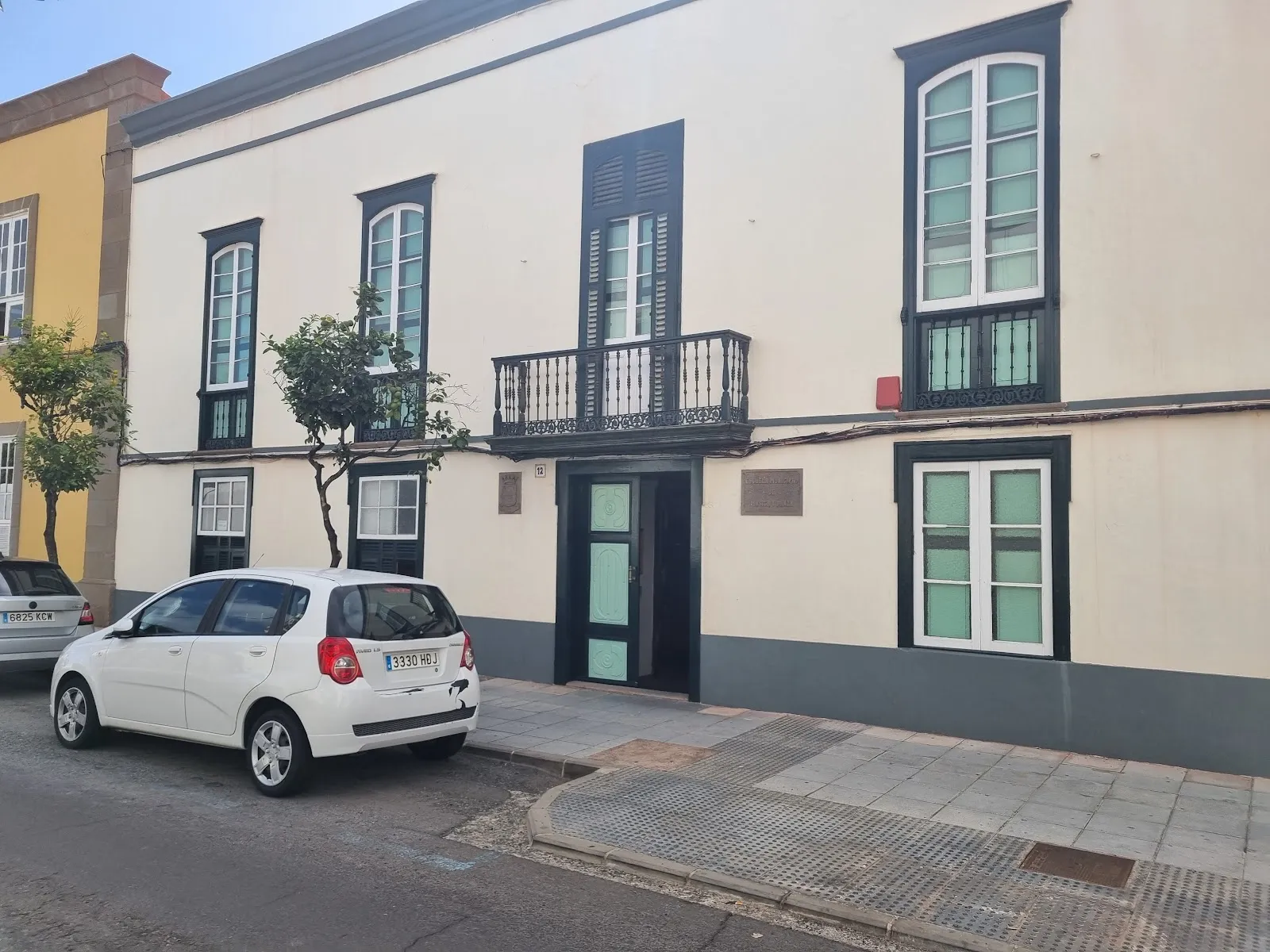 Escuela Municipal De Danza De Telde — baile-studio en Cendro, Telde — 3