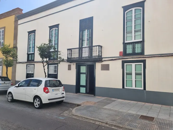 Escuela Municipal De Danza De Telde — baile-studio en San Francisco, Telde — 3