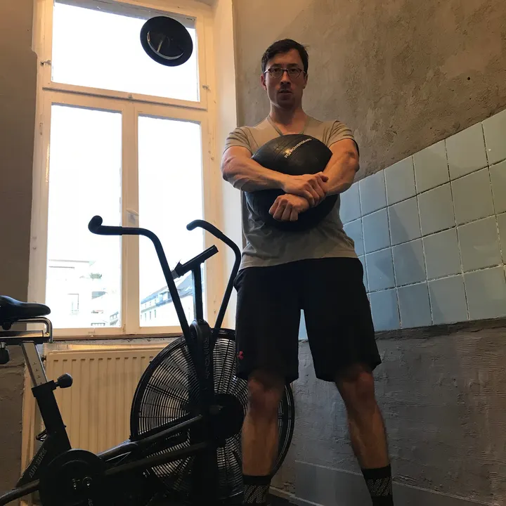 SWEATKIT — pt-studio in Nördliche Innenstadt, Halle (Saale) — 3