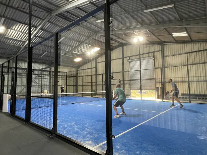 Sporting Family — salle de fitness-studio à La Guinguette, Fronton — 2