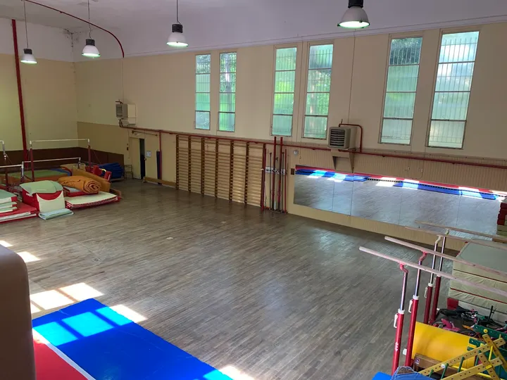 Saint Georges d'Argenteuil Rue Henri Barbusse — salle de fitness-studio à Argenteuil — 5