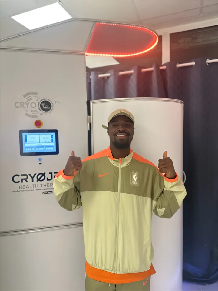 Blanc Mesnil Cryo Center — récupération-studio au Blanc-Mesnil, Paris — 2