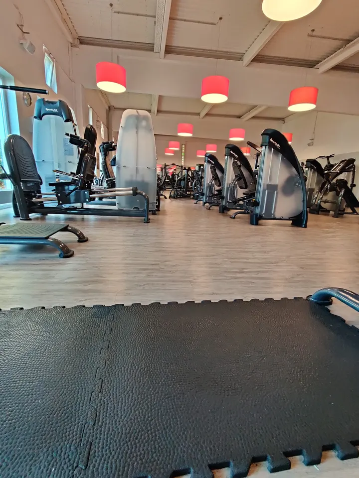 Fitnessclub Laas Neumarkt — Fitnessstudio in Holzheim, Neumarkt
