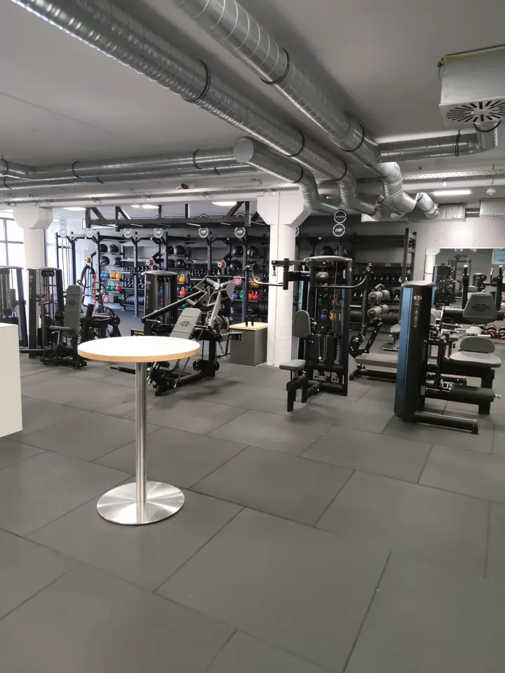 Sportfabrik Co. KG — Fitnessstudio in Mittelbiberach