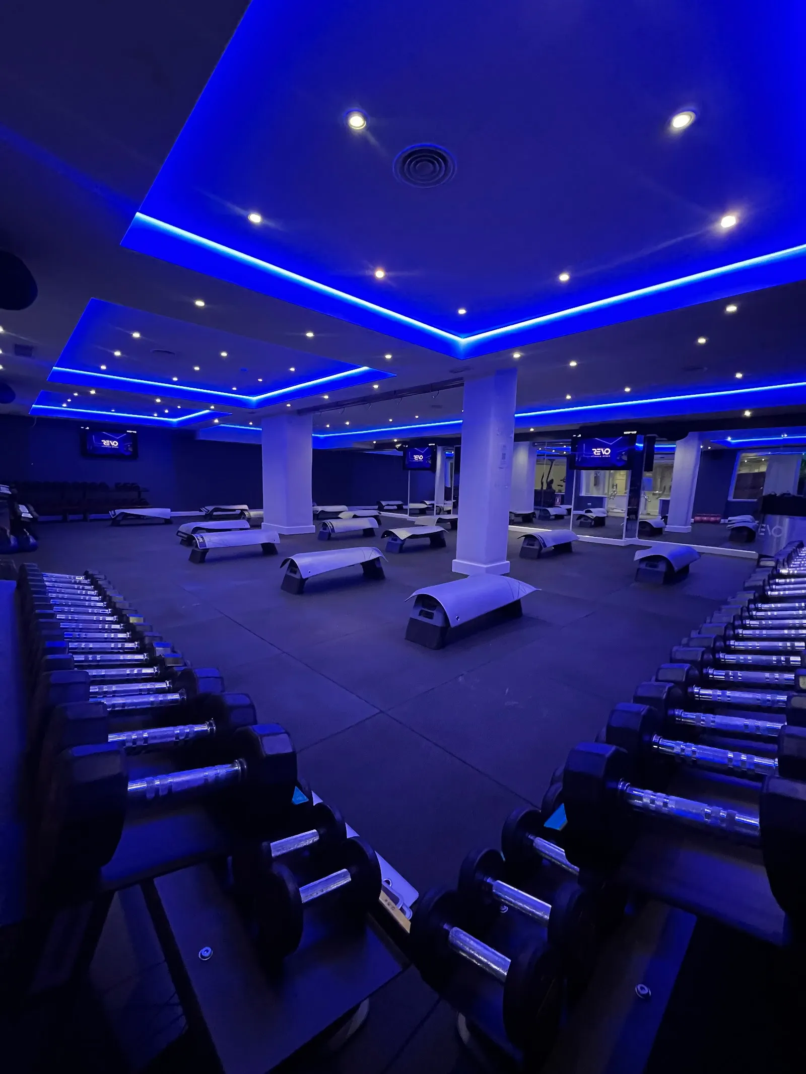 High Revo Fitness — estudio de fitness-studio en Miraflores, Marbella — 3