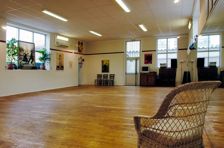 La Fabrica Flamenca — Danse à Fontaine-Lestang / Arènes / Bagatelle / Papus / Tabar / Bordelongue / Mermoz / La Faourette, Toulouse