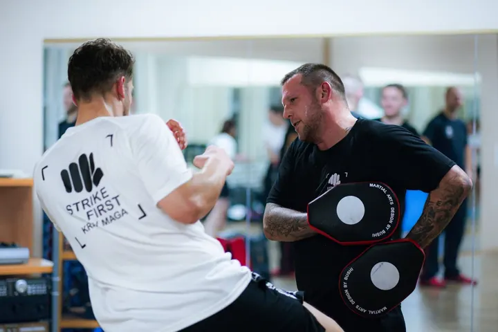 Strike First Krav Maga® — kampfsport-studio in Friedenau, Berlin — 2