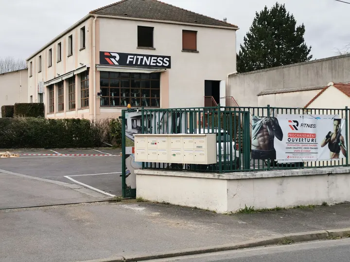 R FITNESS — salle de fitness-studio à Boran-sur-Oise — 3