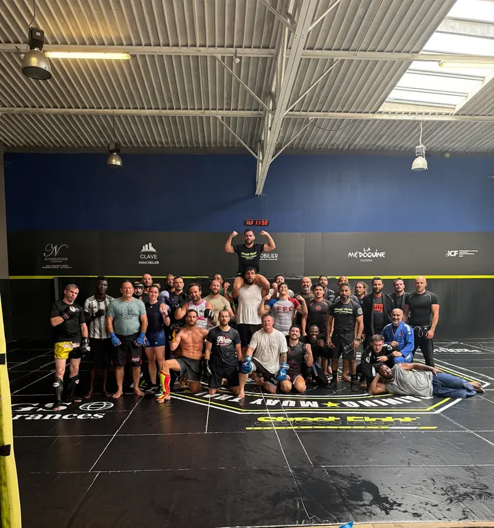 STREET FIGHT TRAINING ACADEMY — Boxe à Pessac