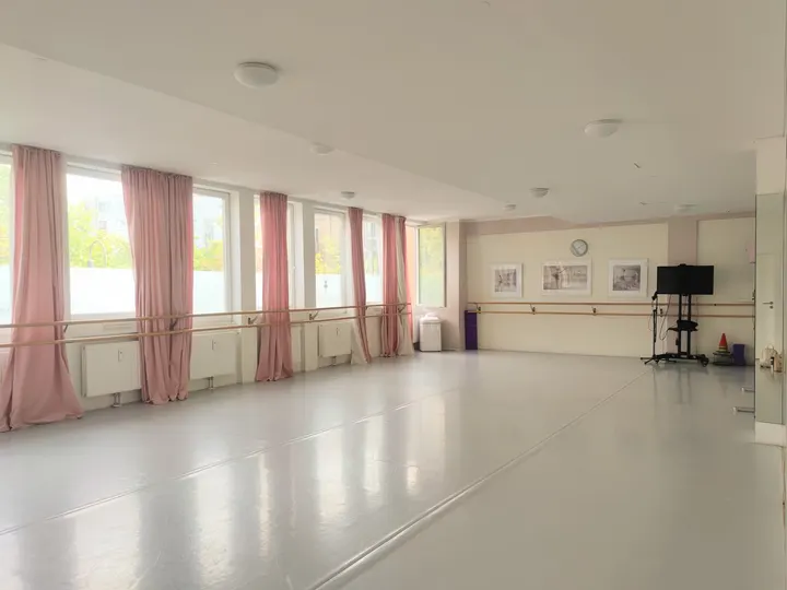 Tanzquartier Köln Annostraße — Tanz in Altstadt-Süd, Köln