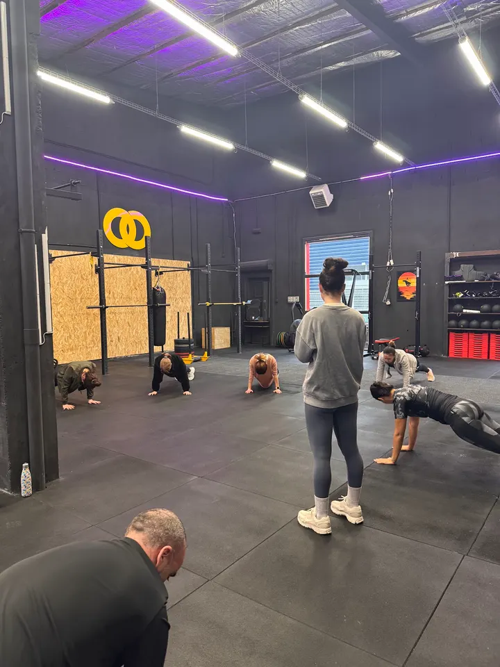 Alphafit' — salle de fitness-studio à Saint-Mitre-les-Remparts — 3