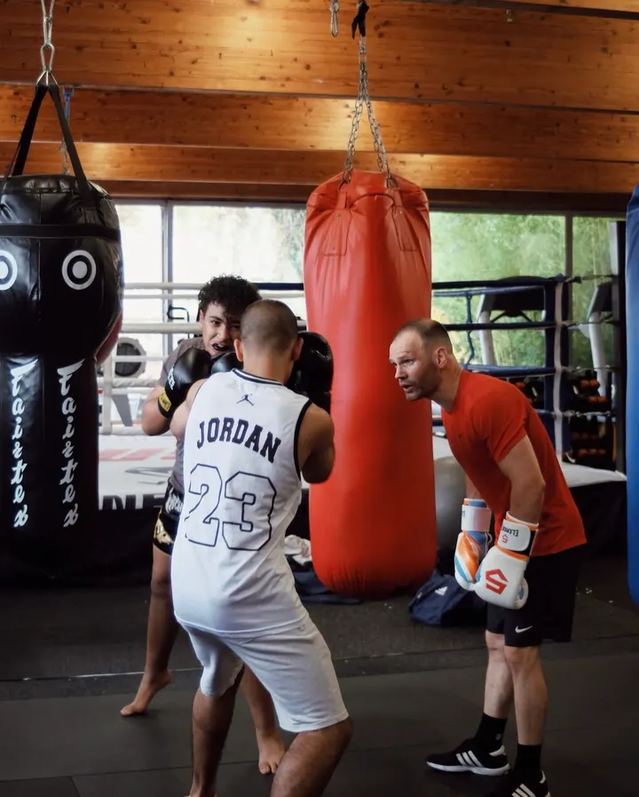 Muay-Thai Zentrum Düsseldorf Boxsport-Athletic — kampfsport-studio in Düsseldorf — 5