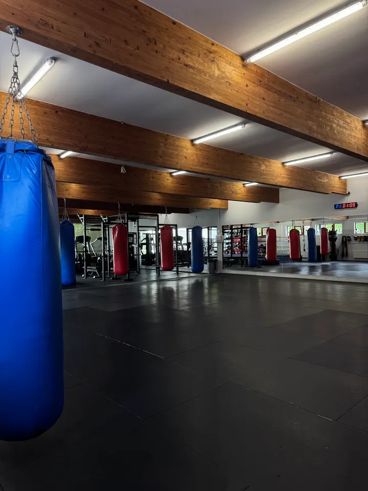 Muay-Thai-Zentrum Düsseldorf/ Boxsport-Athletic e.V — Boxen in Bilk, Düsseldorf