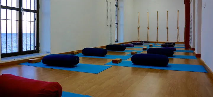 Studio Abhyasa Yoga Almería — yoga-studio en Almería — 5