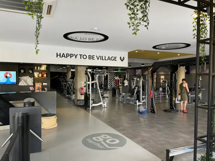 Ginásio Village Fitness — Ginásio em Praia da Rocha, Portimão