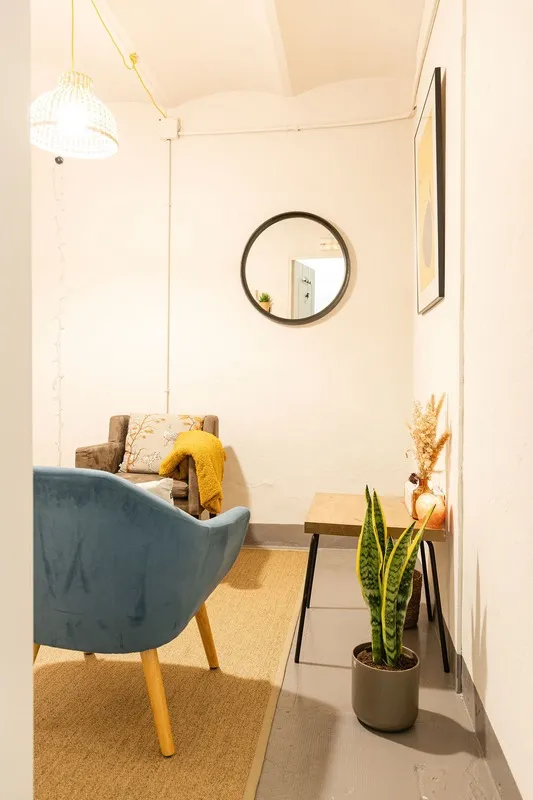Happy Yoga Poblenou — yoga-studio i Barcelona — bild 4