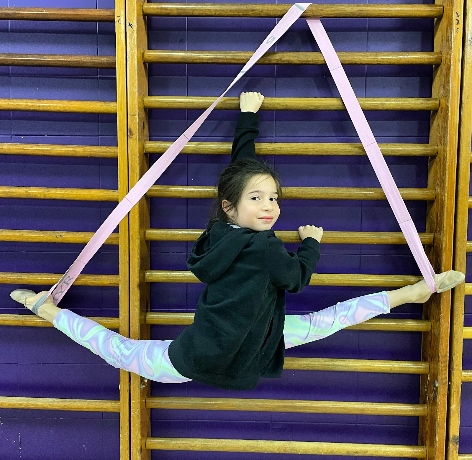 CLUB GIMNASIA RÍTMICA KALEYN — gimnasia-studio en Madrid — 5